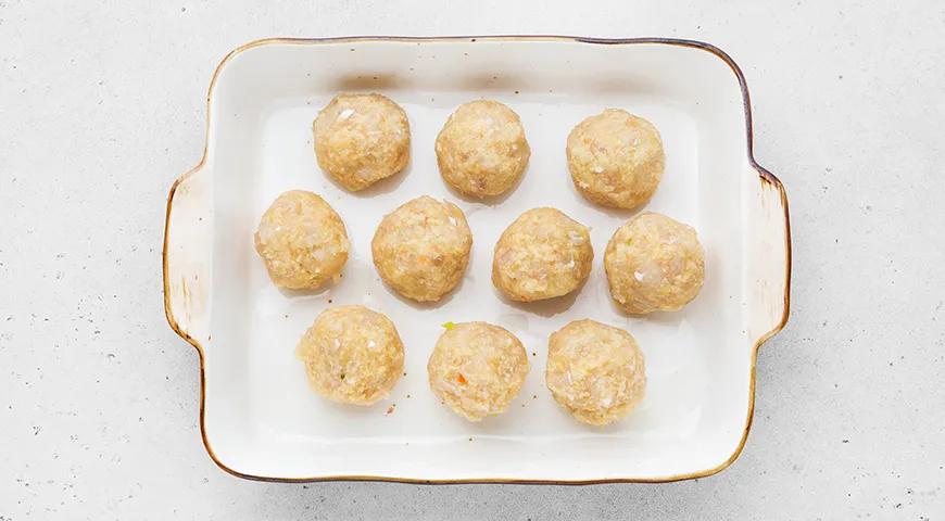 Ніжні рибні тюфтельки у вершковому соусі: покроковий рецепт з фото 4