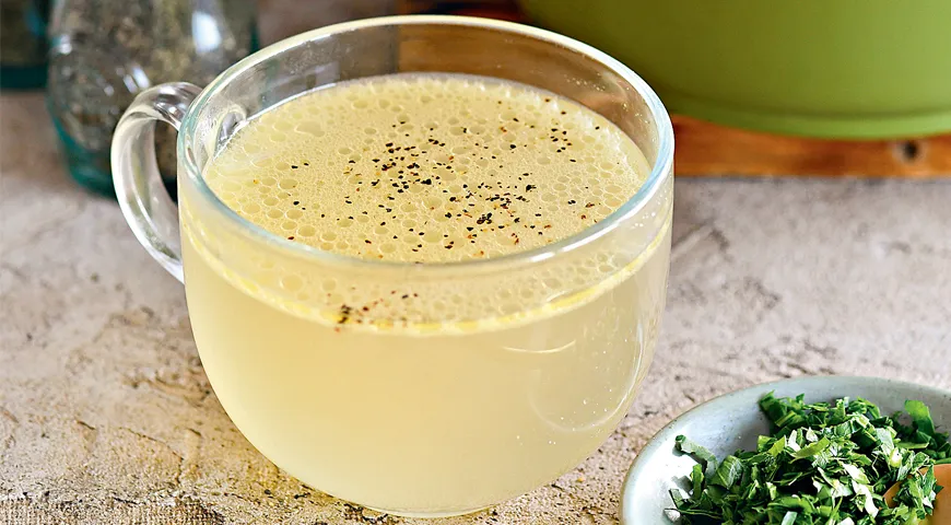 Ароматний курячий бульйон: покроковий рецепт з фото 1