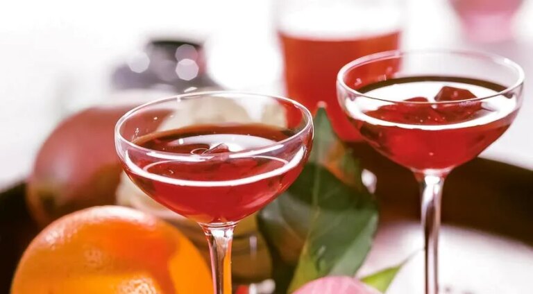 Гранатна Маргарита: освіжаючий коктейль з фото-рецептом (175 ккал) 1