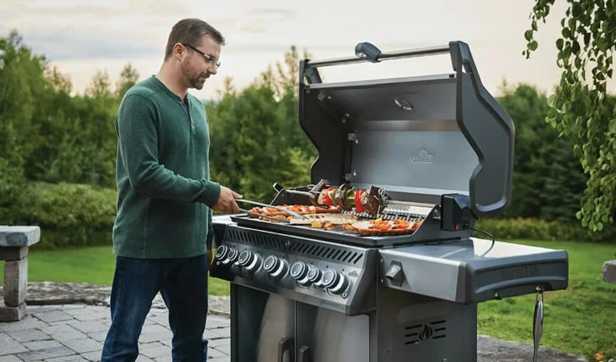 Головна 55 Як правильно розігрівати газовий гриль холодною весною