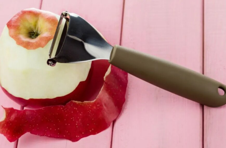 Чи їсти яблука з шкіркою: дієтолог розкрила секрети правильного споживання