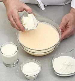 Ніжний сирний кекс у мультиварці: простий рецепт з фото 2