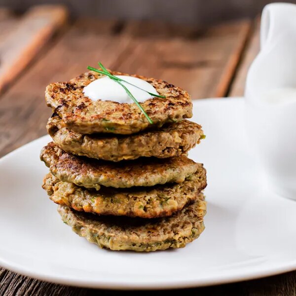 Ароматні печінкові оладки з рисом: покроковий рецепт з фото (295 ккал)