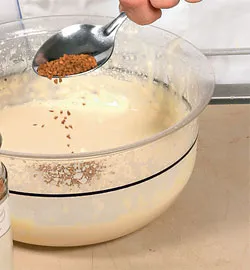 Шоколадно-полуничний торт: чудовий десерт з покроковим рецептом 5