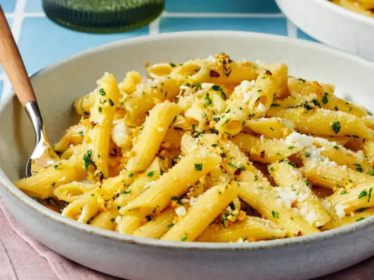 Лайфхак: як швидко позбутися запаху часнику 26