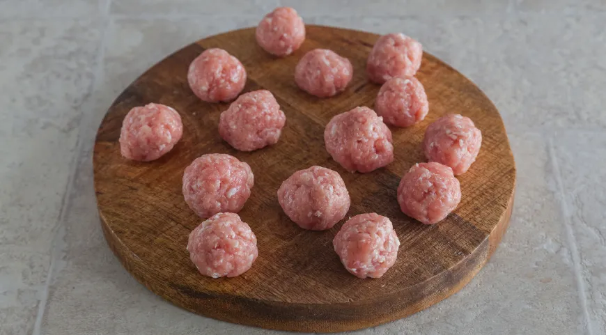 Зелені тальятелле з фрикадельками: Покроковий рецепт з фото 7