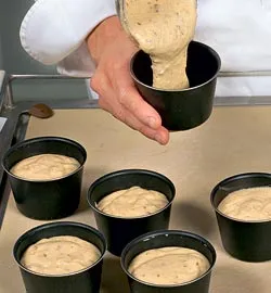 Ніжний банановий пудинг з фініками: покроковий рецепт для насолоди 5