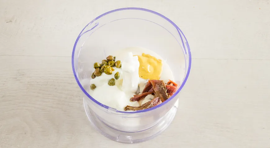 Соковитий салат Цезар з куркою: домашній рецепт з фото 3