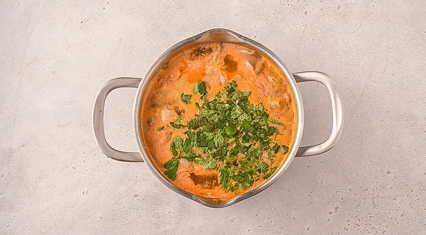 Ароматний карі-суп з рисовою вермішеллю та креветками: рецепт на 463 ккал 7