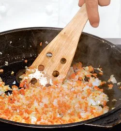 М'ясний рулет з перепелиними яйцями: покроковий рецепт із фото 3