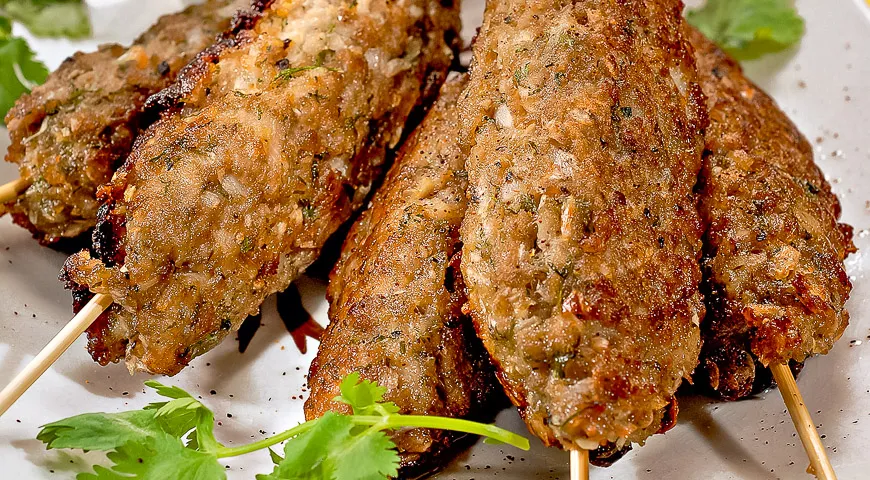 Соковитий кебаб у йогуртовому маринаді: покроковий рецепт з фото 2