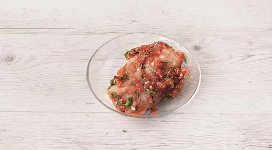 Риба в конверті з овочами: легка та ароматна страва, всього 137 ккал! 3