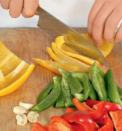 Ніжний сирний террін з пікантними перцями: покроковий рецепт з фото 3