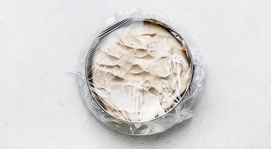 Ніжний млинцевий торт "Тірамісу": покроковий рецепт із фото 9