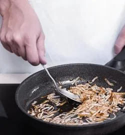 Ніжний салат у келиху: покроковий рецепт з фото 5