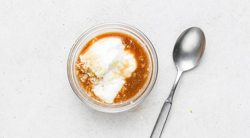 Куряче філе з гречкою та сметаною на сковороді: ніжний смак і ситний обід 7