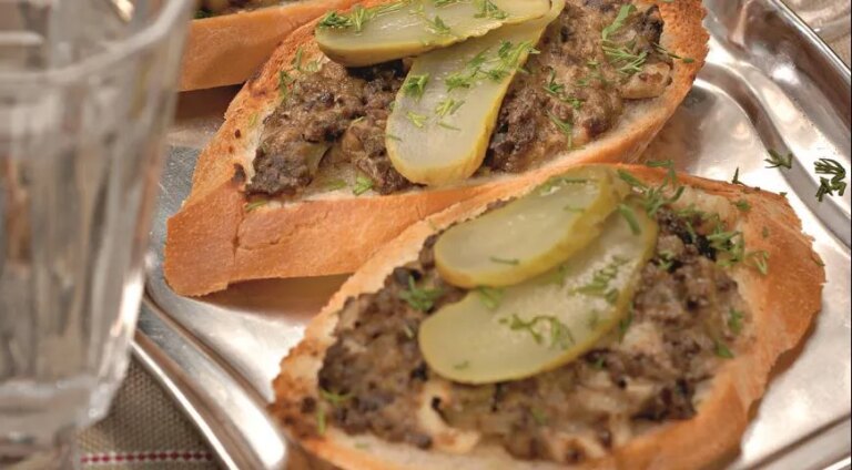 Смачний курячий паштет на тостах: простий рецепт для швидкого перекусу 34