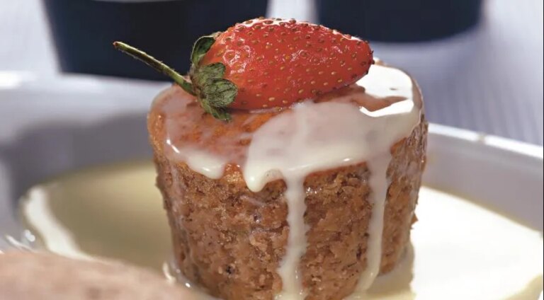 Ніжний банановий пудинг з фініками: покроковий рецепт для насолоди 11