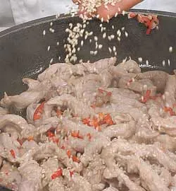 Хрусткий овочевий салат по-китайськи: покроковий рецепт з фото