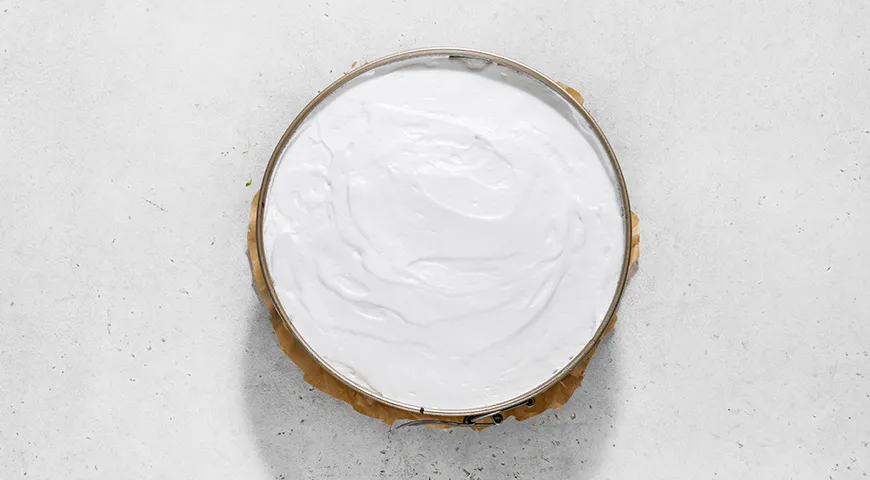 Ніжний шоколадний торт "Усмішка негра" на кефірі: покроковий рецепт з фото 8