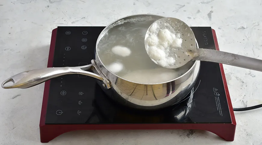 Курячий суп з гречкою: легкий та поживний рецепт з фото 2