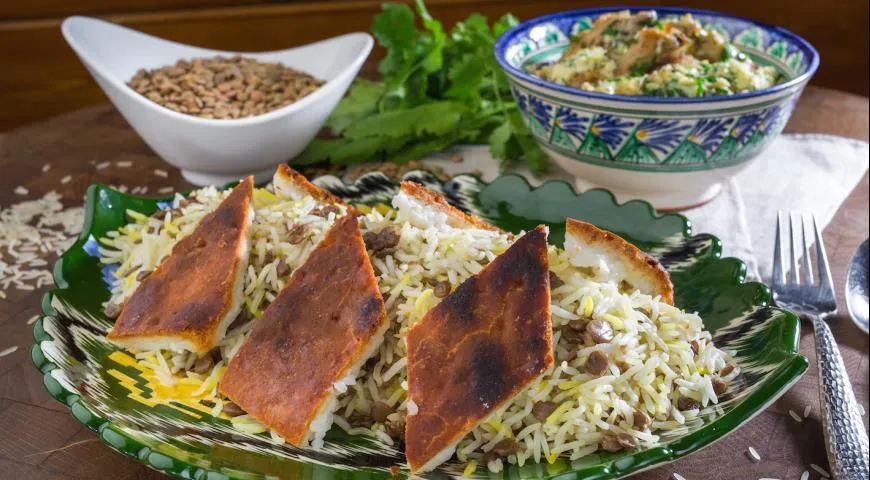 Ароматний плов з басматі, курки та смаженого яйця: детальний рецепт з фото 2