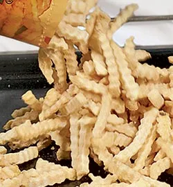 Соковита свинина з хрусткою картоплею фрі: покроковий рецепт з фото 5