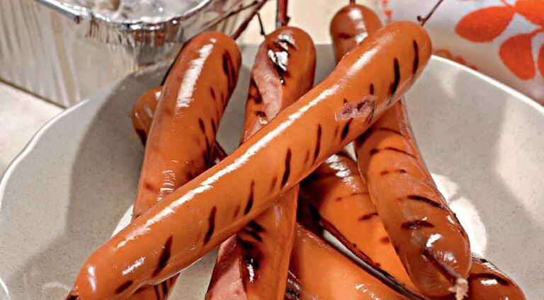 Соковиті сосиски з грибами: легкий рецепт із фотографіями 29