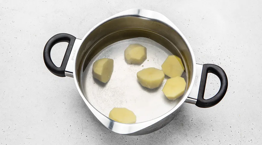 Запашний грибний суп з рисом та картоплею: покроковий рецепт з фото 2