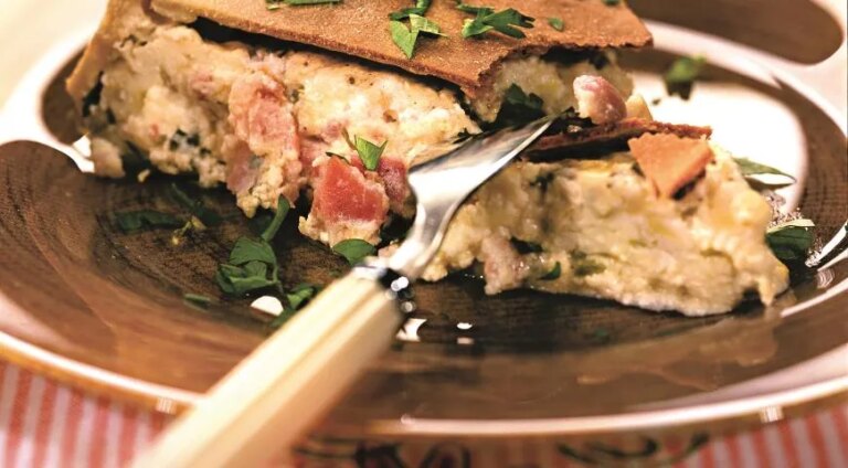 Італійський сирний пиріг: покроковий рецепт із апетитними фото та інформацією про калорійність 32