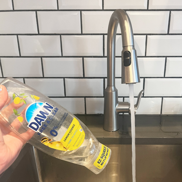 Огляд та інструкція: Як правильно чистити сміттєвий подрібнювач 3