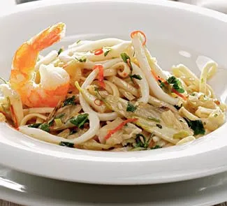 Лінгвіні з кальмарами та креветками: смачний морський делікатес всього за 672 ккал 3