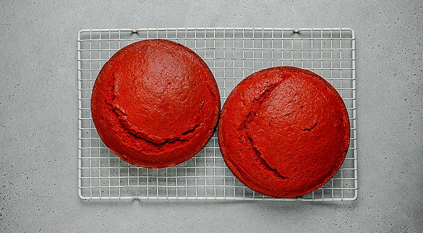 Неймовірний торт "Червоний оксамит" з сирним кремом: покроковий рецепт смаколику з фото 5