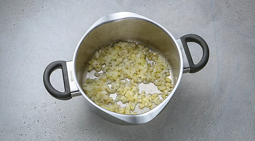 Ароматний морквяний крем-суп з кокосовим молоком та імбирем: ніжний рецепт для затишку 3