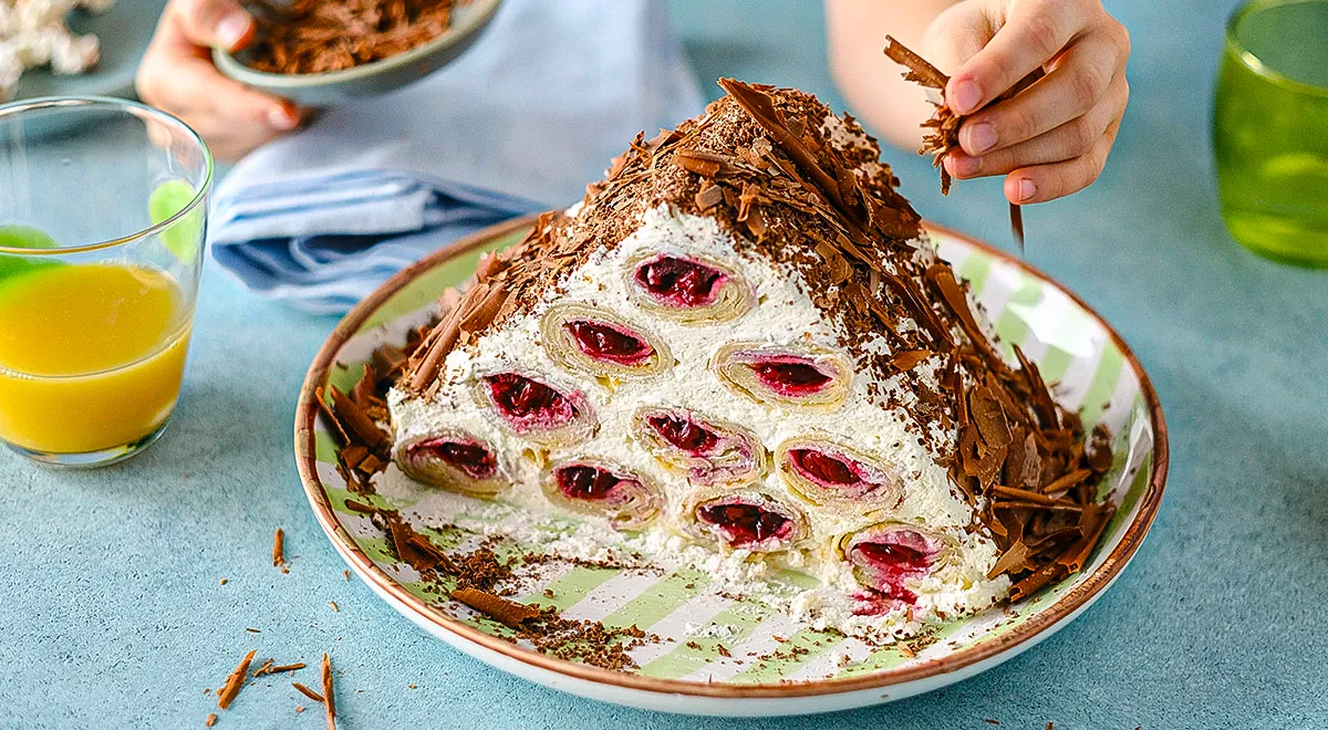 Торт "Монастирська зала" з готових млинців: ніжне задоволення та ніжний сир 1