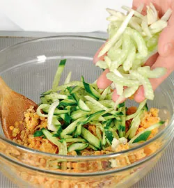 Освіжаючий салат з сочевицею та овочами: покроковий рецепт з фото 7