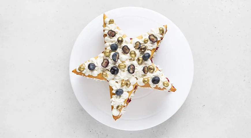 Торт "Зірка": покроковий рецепт зі світлинами, що зачаровує смаком та ароматом 12