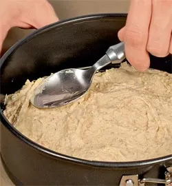 Ніжний ванільний чізкейк з хрусткими волоськими горішками: покроковий рецепт з фото 3