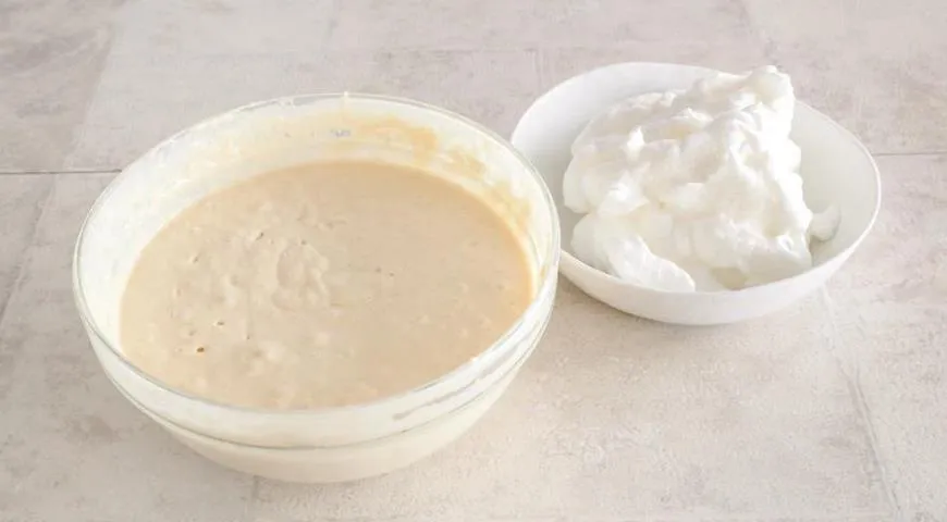 Пишні дріжджові млинці: покроковий рецепт з фото 4