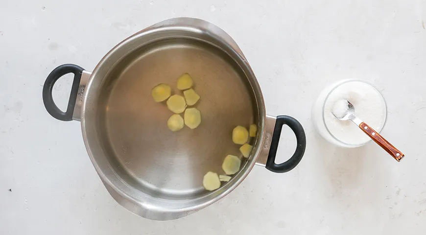 Ароматний компот із замороженої чорної смородини: покроковий рецепт з фото 4