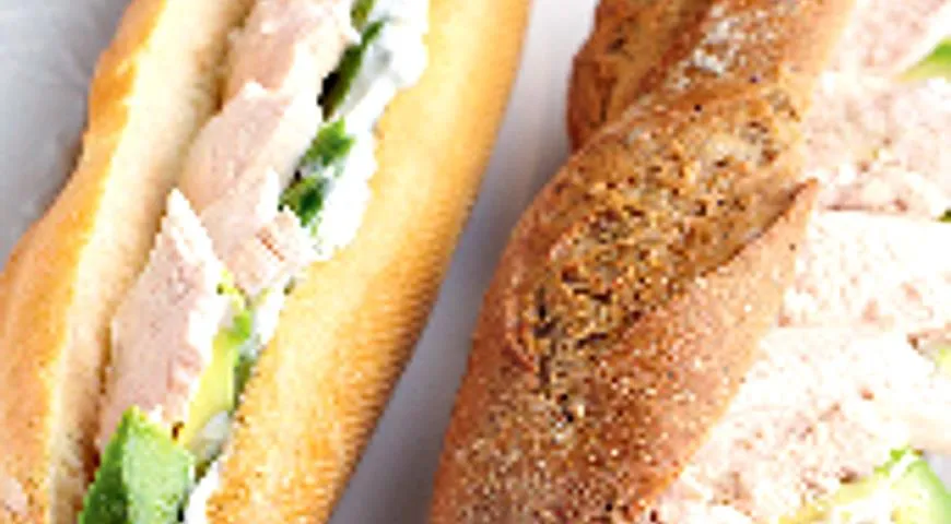 Соковитий курячий сендвіч із сиром: простий рецепт із фотографіями 1