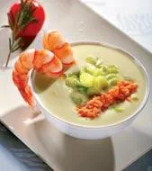 Ніжний крем-суп зі спаржі з червоною сочевицею та креветками: смак літа у кожній ложці (332 ккал) 3