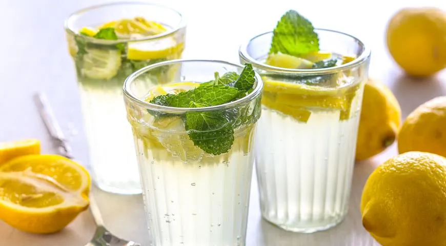 Домашній освіжаючий лимонад з лимонною кислотою: покроковий рецепт з фото 1