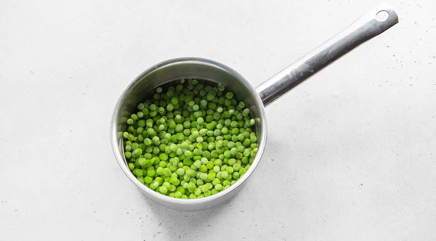 Легкий та освіжаючий салат з тунцем та горошком: рецепт для вашого обіду 2