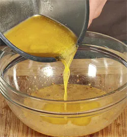 Рибний салат з помідорами та яйцем: ніжний смак для вашого столу 3