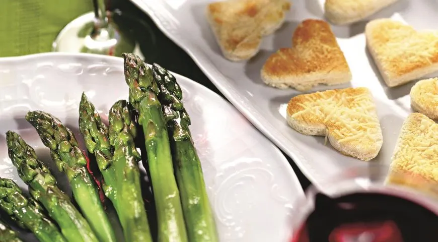 Зелена спаржа з соусом тартар: вишукана страва з покроковим рецептом 1