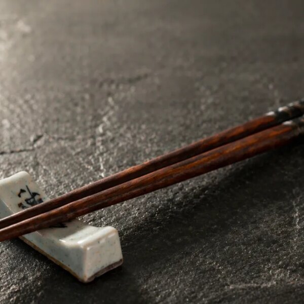 Їжа паличками: як називаються та як обрати найкращі – читайте на Gastronom.ru