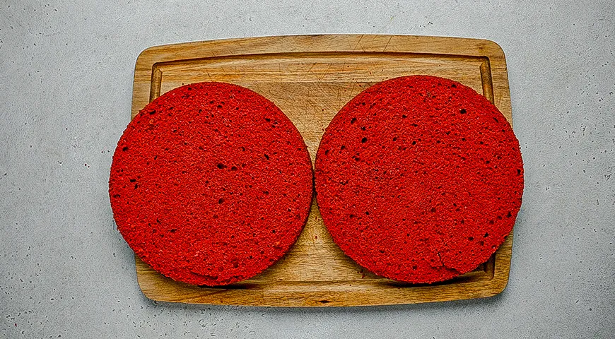 Неймовірний торт "Червоний оксамит" з сирним кремом: покроковий рецепт смаколику з фото 6