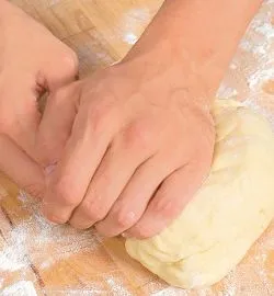 Італійський сирний пиріг: покроковий рецепт із апетитними фото та інформацією про калорійність 4