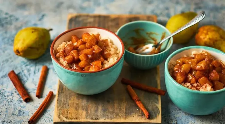 Ніжна рисова каша з ароматними грушами: покроковий рецепт на 581 ккал 34